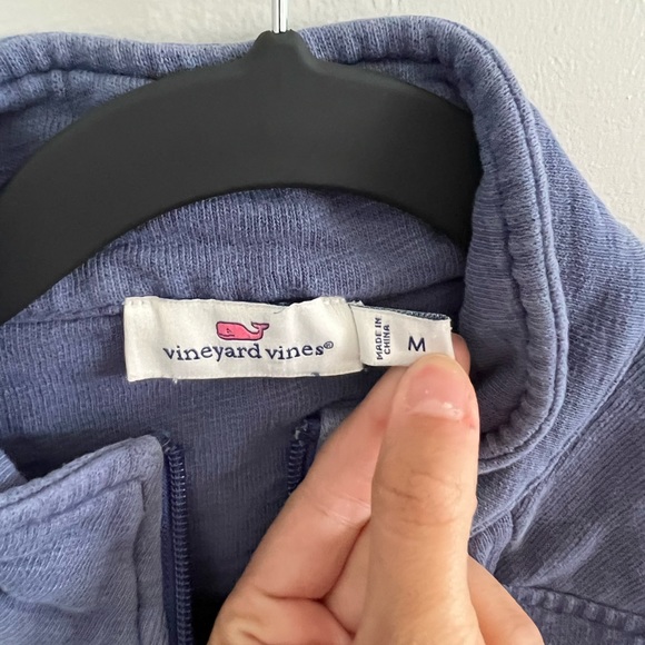 Vineyard vines navy quarter zip - Picture 2 of 9